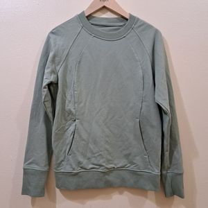 Lululemon sweater size 4